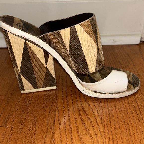 Tory Burch Block Heel Sandals - Picture 5 of 14